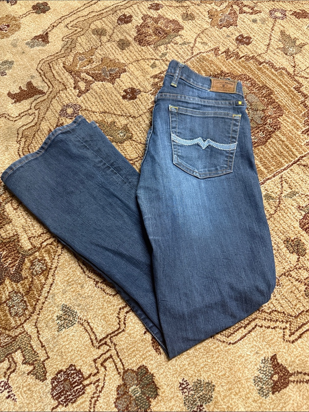 Lucky brand jeans sweet’n low size 4